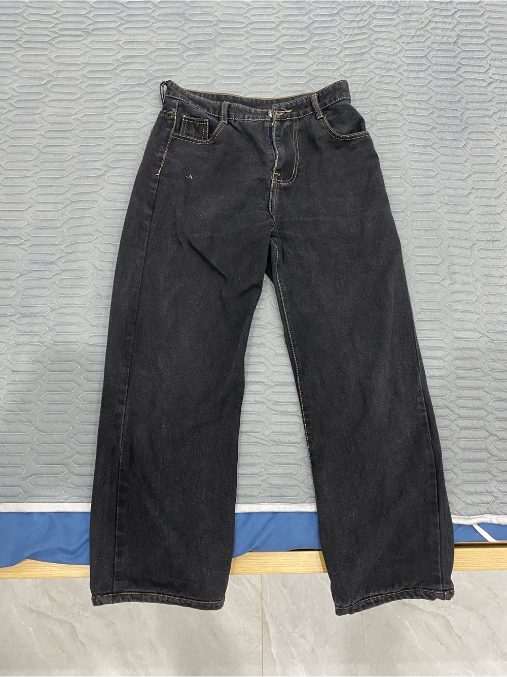 Jeep Men's Black Relaxed Straight-Leg Jeans